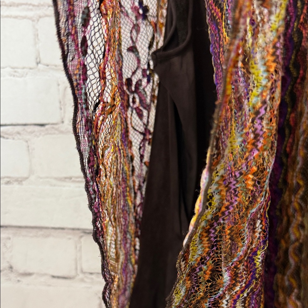 Eci Multicolor Wavy Pattern Blouse - image 6